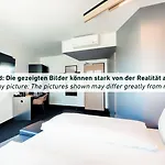 Отель Berlin-mitte 3*