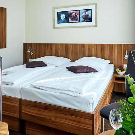 Otel Berlin-mitte 2*